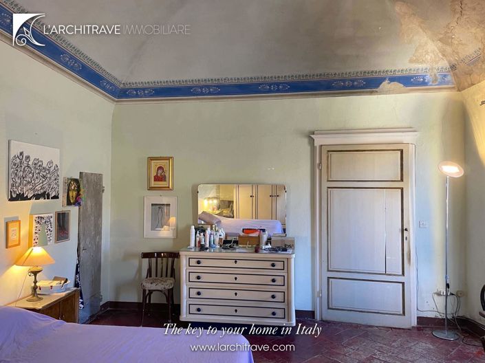 Image No.16-1 Bed House for sale