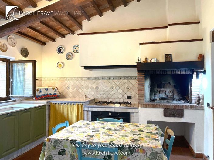 Image No.10-3 Bed Villa for sale