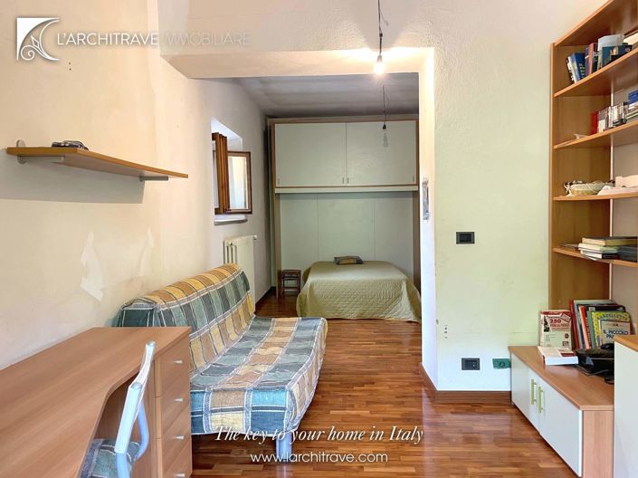 Image No.18-3 Bed Villa for sale