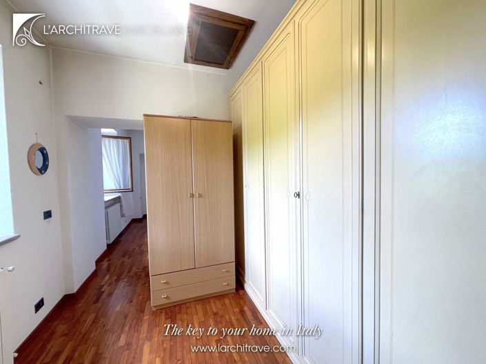 Image No.24-3 Bed Villa for sale