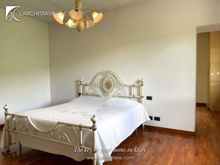 Image No.25-3 Bed Villa for sale