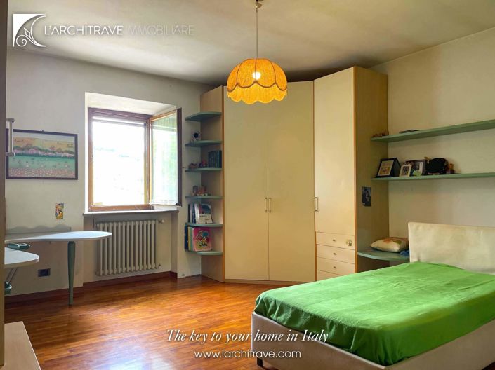 Image No.27-3 Bed Villa for sale