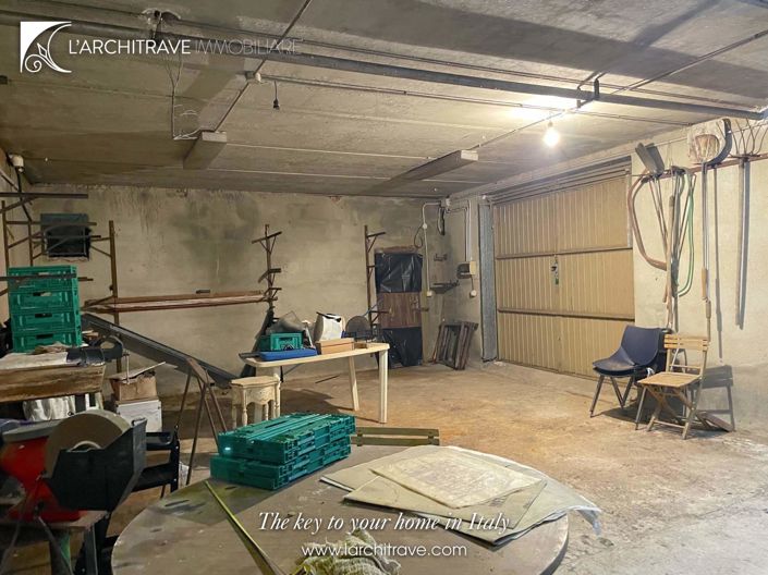 Image No.28-3 Bed Villa for sale