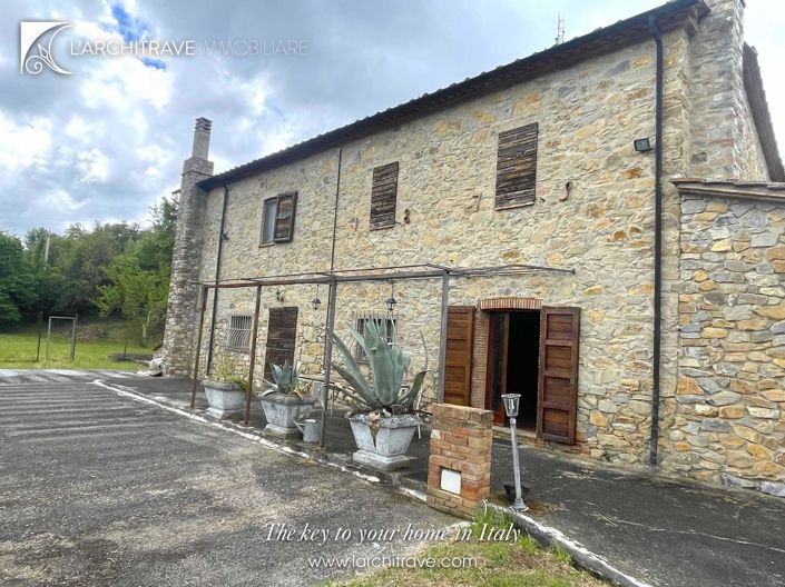 Image No.29-3 Bed Villa for sale