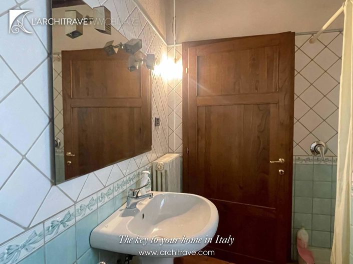 Image No.9-3 Bed Villa for sale