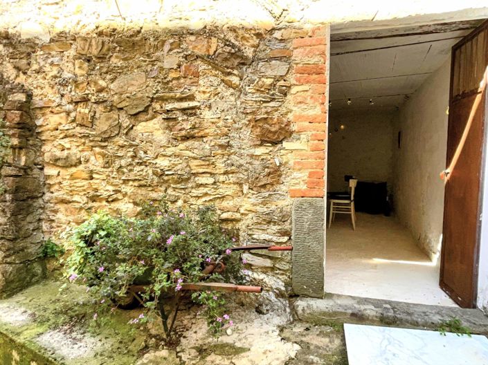 Image No.13-2 Bed House for sale