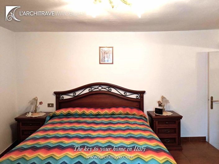 Image No.7-3 Bed House for sale