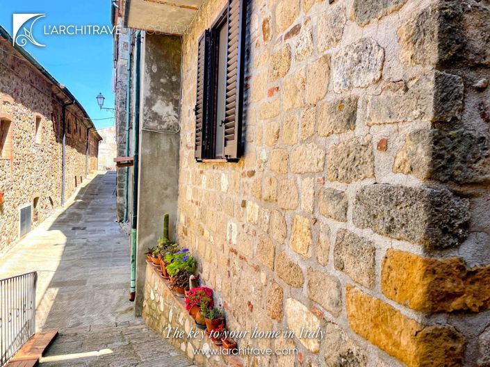 Image No.2-2 Bed House for sale