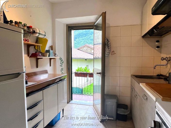 Image No.5-2 Bed House for sale