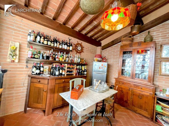 Image No.42-3 Bed House for sale