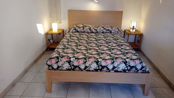 Image No.5-1 Bed House for sale