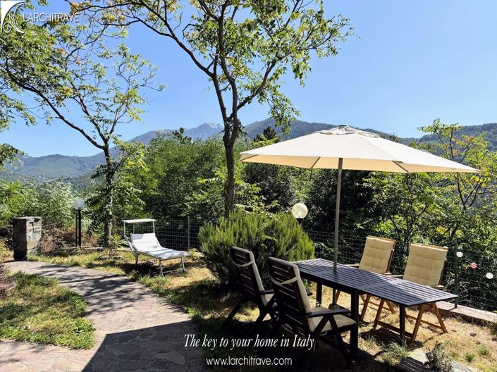 Image No.13-2 Bed House for sale