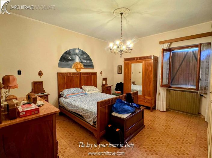 Image No.7-2 Bed Villa for sale