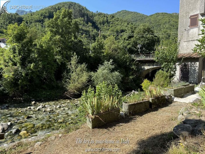 Image No.16-3 Bed House for sale