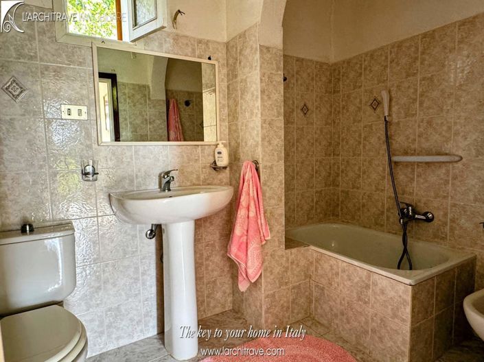 Image No.21-2 Bed Villa for sale