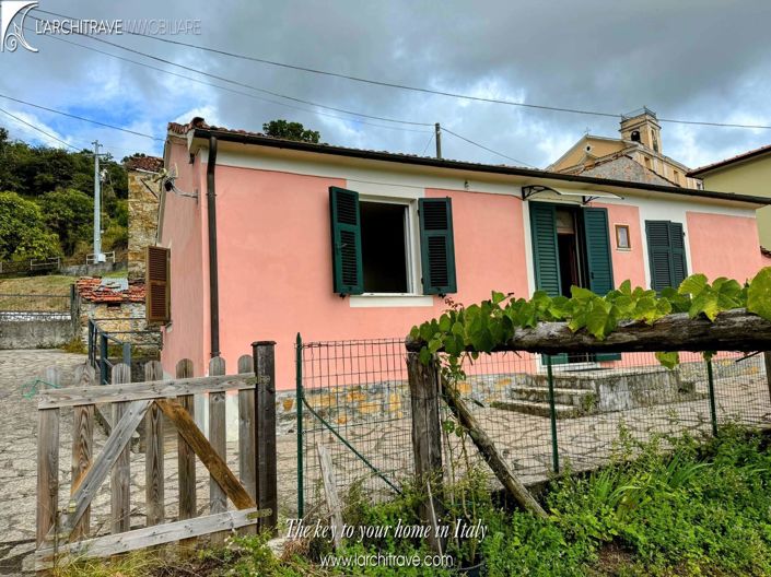 Image No.8-2 Bed Villa for sale