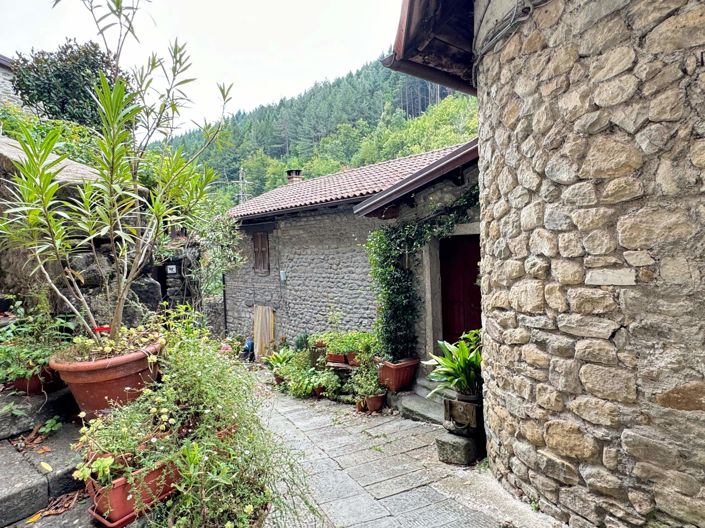 Image No.4-3 Bed House for sale