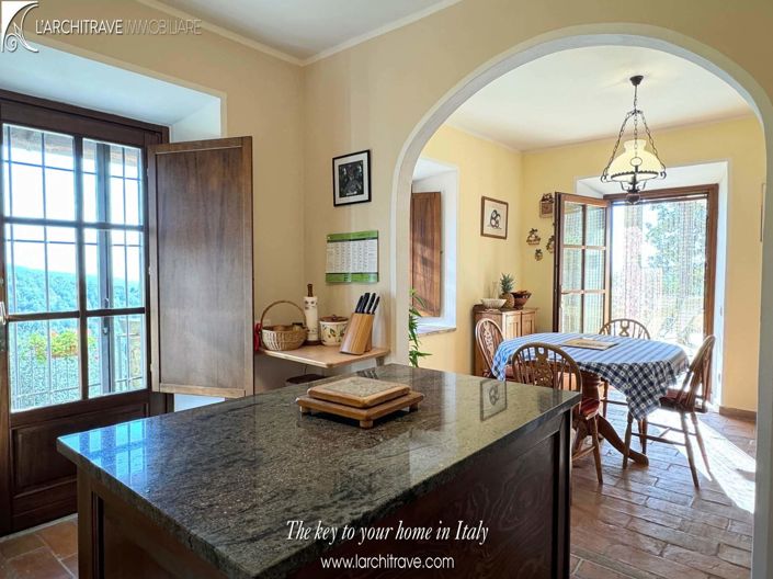 Image No.12-3 Bed Villa for sale