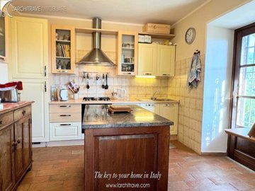 c0107c7b-cc2d-1461-628d-c693e55127a6