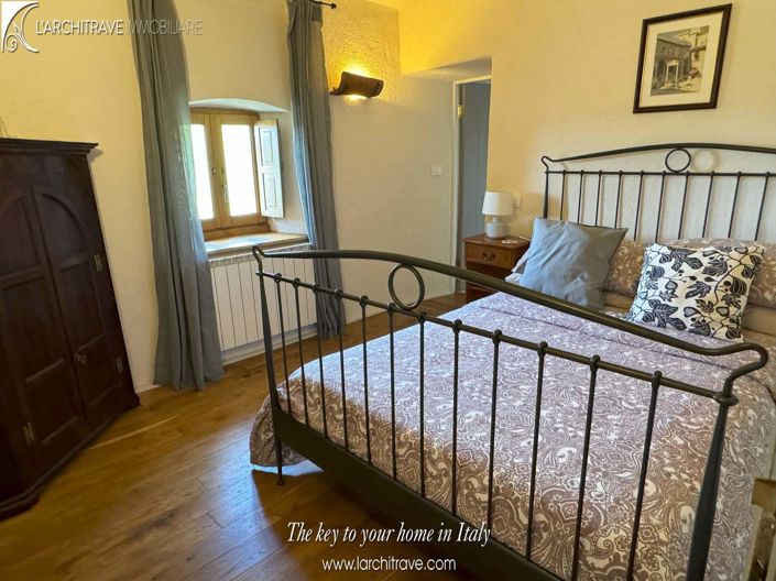 Image No.14-7 Bed Villa for sale