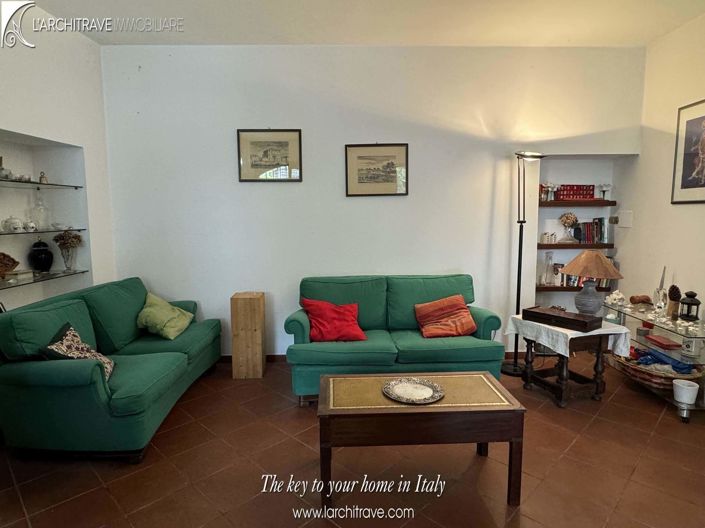 Image No.15-4 Bed Villa for sale