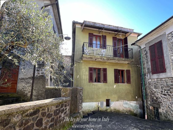 Image No.11-2 Bed House for sale