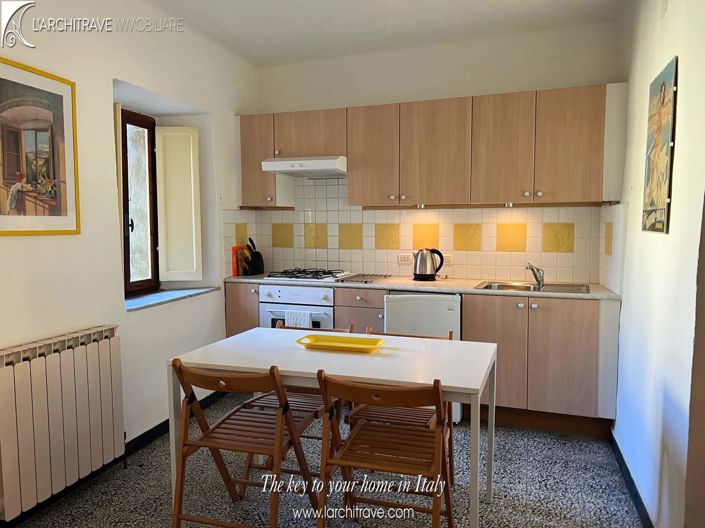 Image No.6-2 Bed House for sale