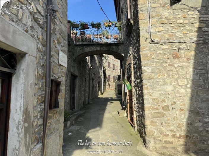 Image No.19-3 Bed House for sale