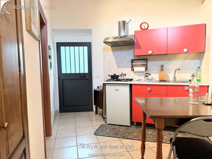 Image No.4-1 Bed House for sale