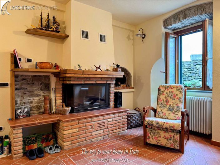 Image No.2-3 Bed House for sale