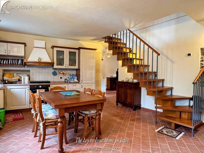 Image No.5-3 Bed House for sale