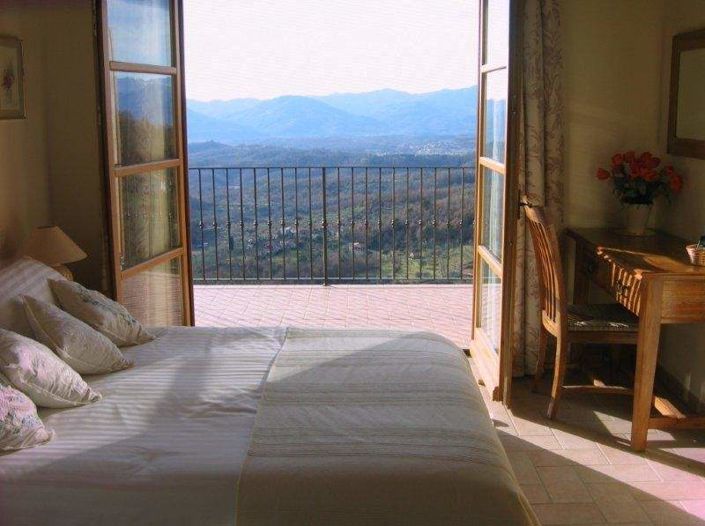 Image No.10-3 Bed Villa for sale