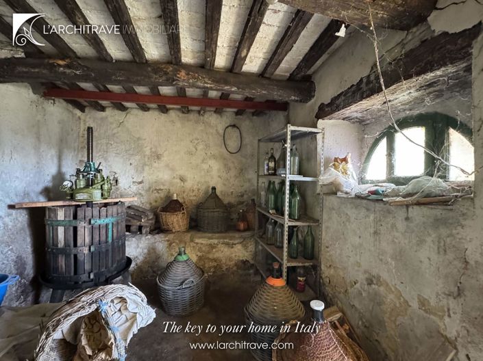 Image No.16-3 Bed House for sale