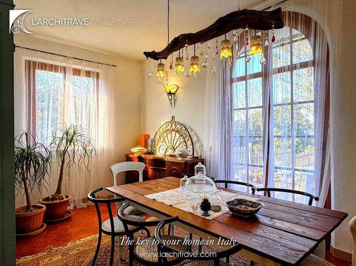 Image No.6-6 Bed Villa for sale