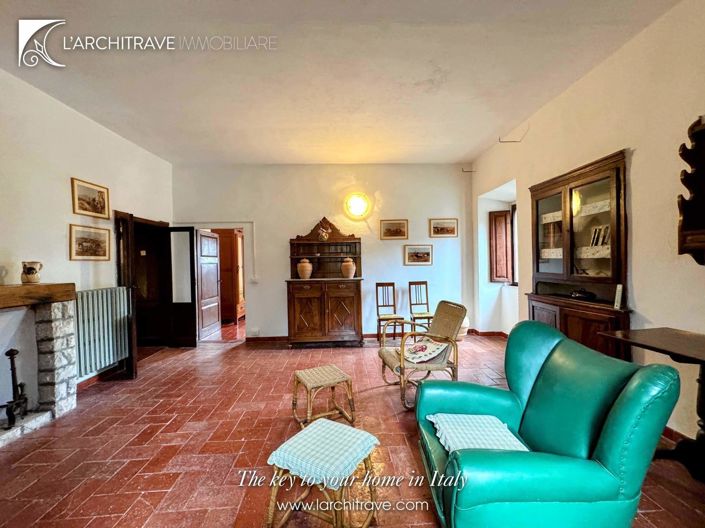 Image No.6-7 Bed House for sale