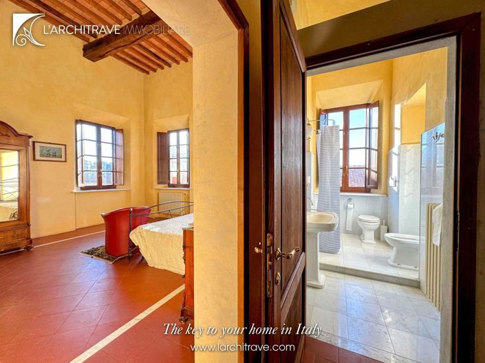 Image No.20-3 Bed House for sale