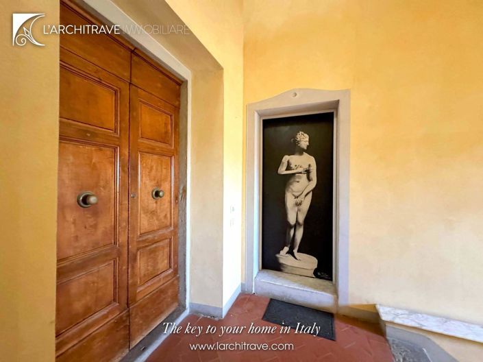 Image No.25-3 Bed House for sale