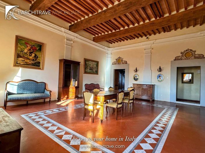 Image No.3-3 Bed House for sale