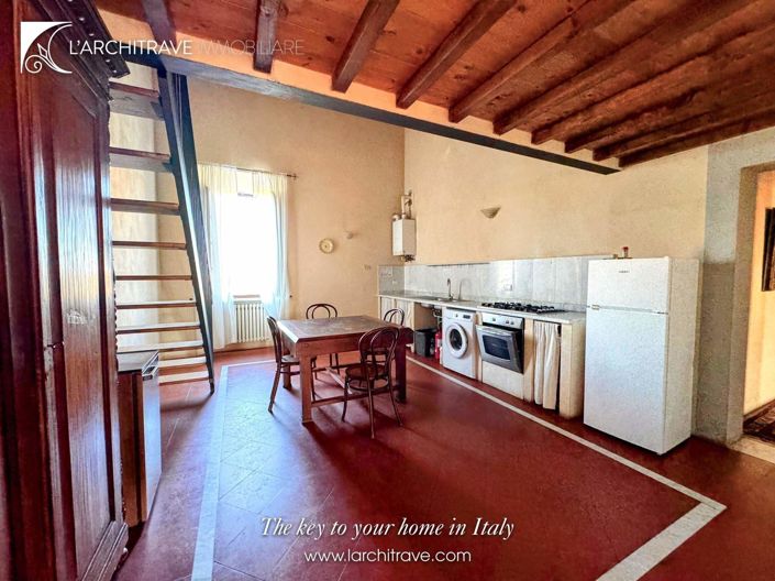 Image No.6-3 Bed House for sale