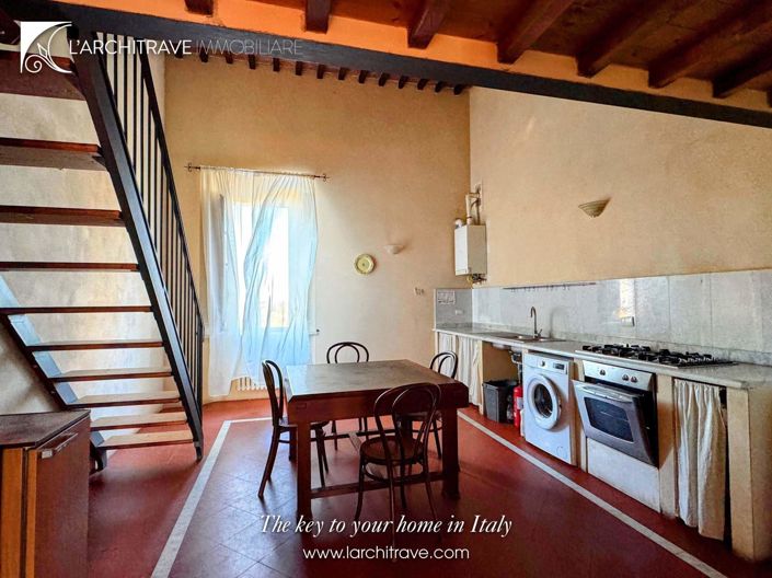 Image No.8-3 Bed House for sale