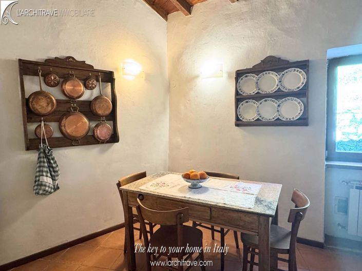 Image No.7-2 Bed House for sale