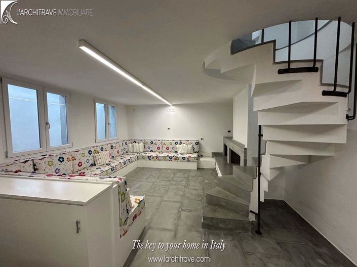 Image No.10-1 Bed Villa for sale