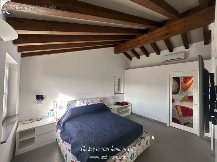 Image No.14-1 Bed Villa for sale