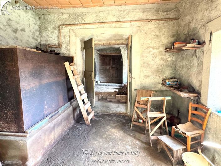 Image No.14-4 Bed House for sale