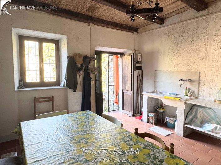 Image No.5-2 Bed House for sale