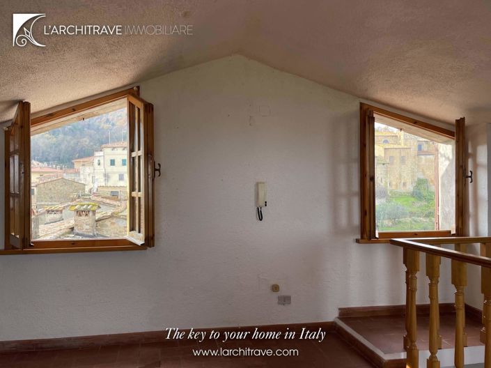 Image No.3-2 Bed House for sale