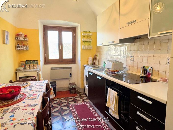 Image No.9-1 Bed House for sale