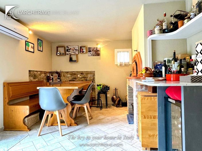 Image No.4-2 Bed House for sale