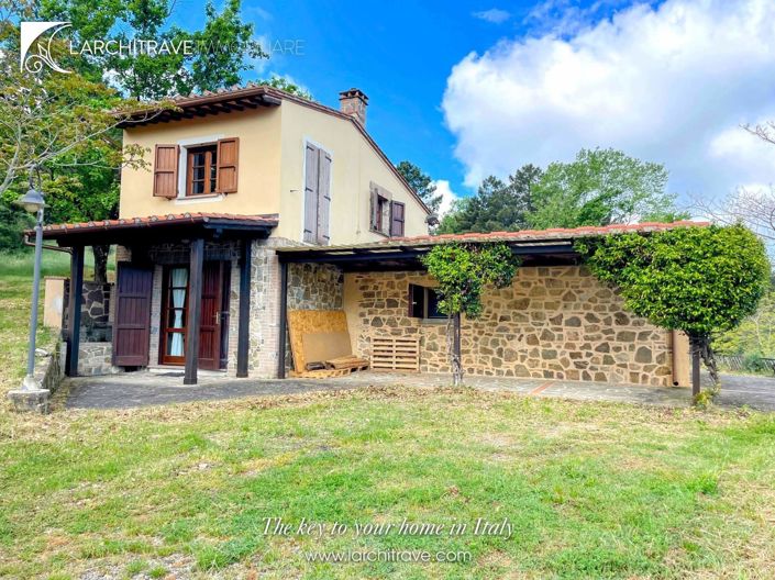 Image No.1-2 Bed Villa for sale
