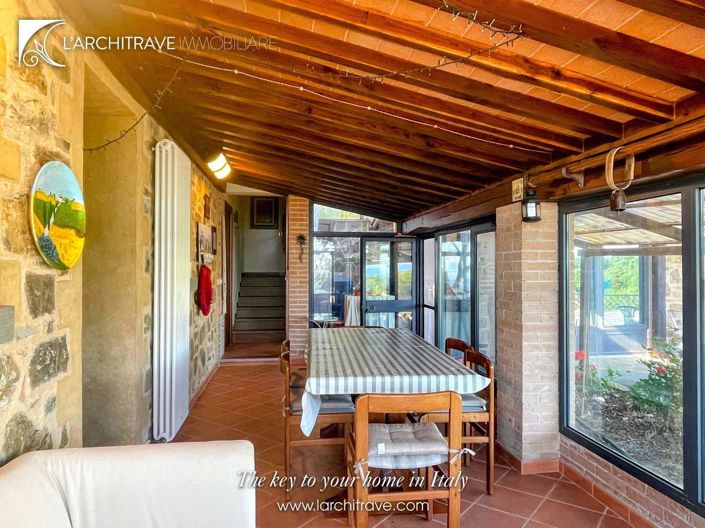 Image No.2-2 Bed Villa for sale